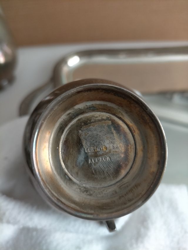 vintage. juego de café en alpaca y baño de plata