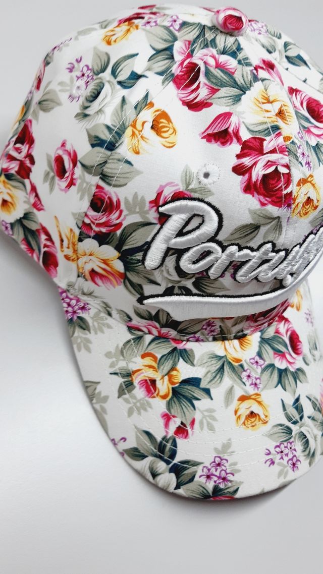 Boné estampadodesenhoraoura, tamanho 58 ajustável