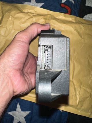 INTERRUPTOR REGULACIÓN ASIENTO DELANTERO DCHO