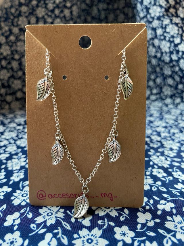 Colgante hojas