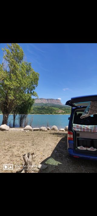 Volkswagen Multivan 2006. Averiada fuga culata