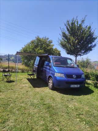 Volkswagen Multivan 2006. Averiada fuga culata