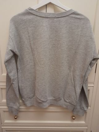 Sudadera chica gris Bershka XS