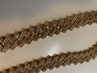 Cadena cubana dorada *NUEVA SIN USAR*