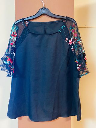 BLUSA