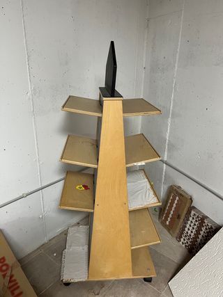 ESTANTERIA DE MADERA