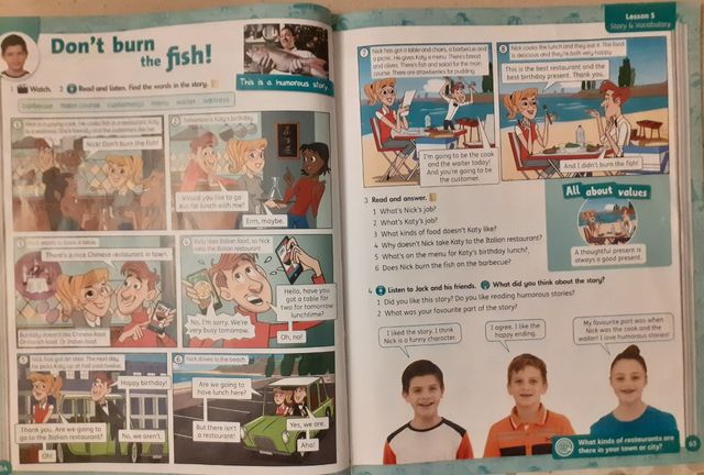 All About Us 5. Class Book. Andalusian Edition de segunda mano por 8