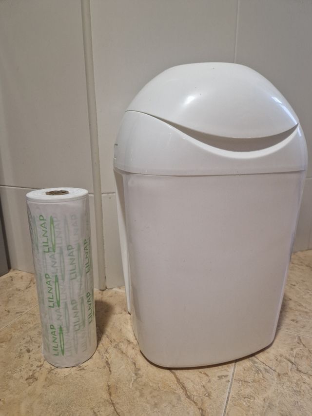 contenedor de pañales Sangenic