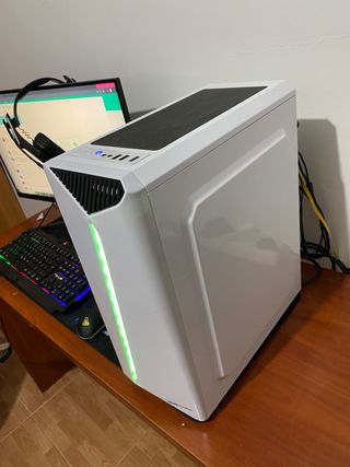 PC GAMING (PRACTICAMENTE NUEVO).  negociable