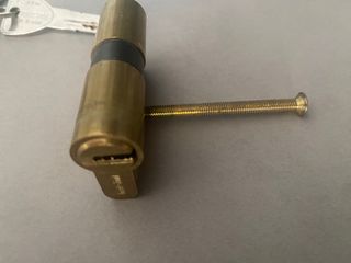 Cerradura de puerta principal BPSystem