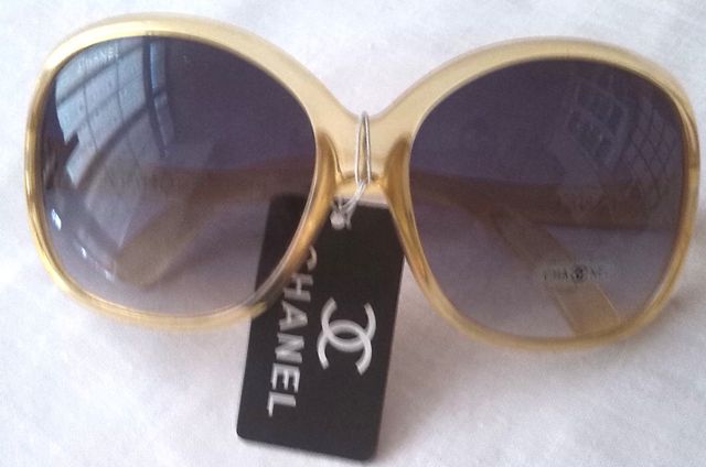 Gafas estilo Chanel en pasta amarillas