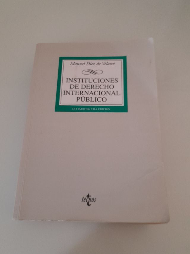 INSTITUCIONES  DE DERECHO  INTERNACIONAL  PÚBLICO