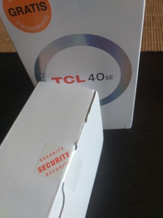 WALKIE TALKIE MOTOROLA T5422 POCO USADO