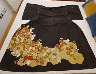 Kimono ceremonial tipo Kuro Tomesode vintage 1920