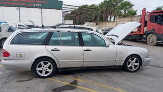 MERCEDES CLASE E (W210) FAMILIAR 290TD 129CV 2001 