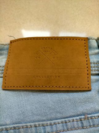 Bermuda pantaloncino jeans taglia 31 Eu. 44/46 ita