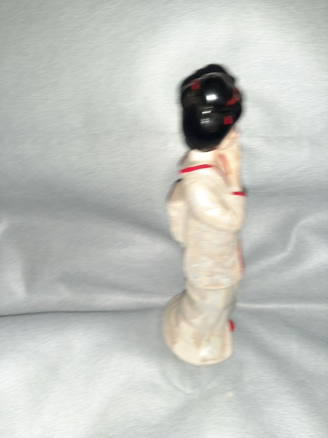 statuetta giapponese