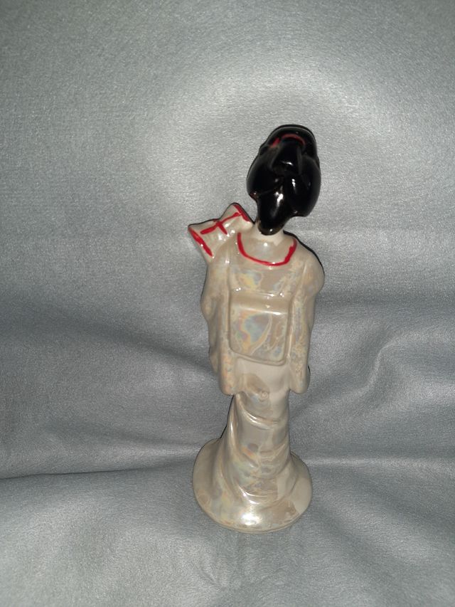 statuetta giapponese