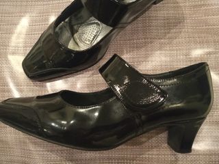 Zapatos lacados de fiesta T 39