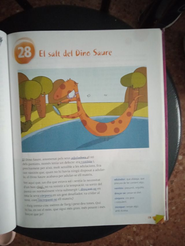 La luna en un cove 3