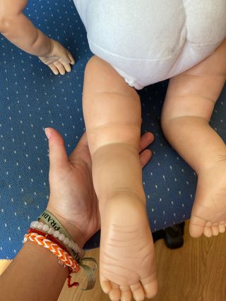 kit de ropa + bebé reborn 