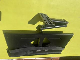 Soporte a pared para TV de Tubo de gas 24"