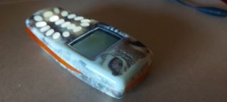 Nokia 3510i con cargador