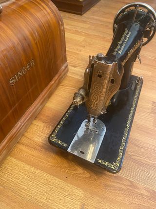 Máquina de coser SINGER