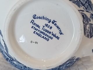 Lecherita Royal Tudor Ware