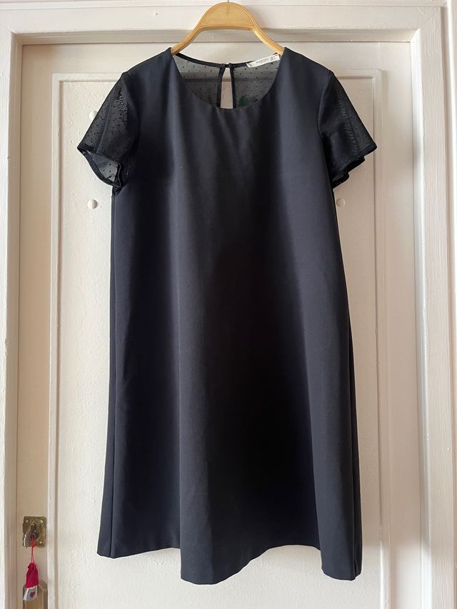Vestido Negro de Mango