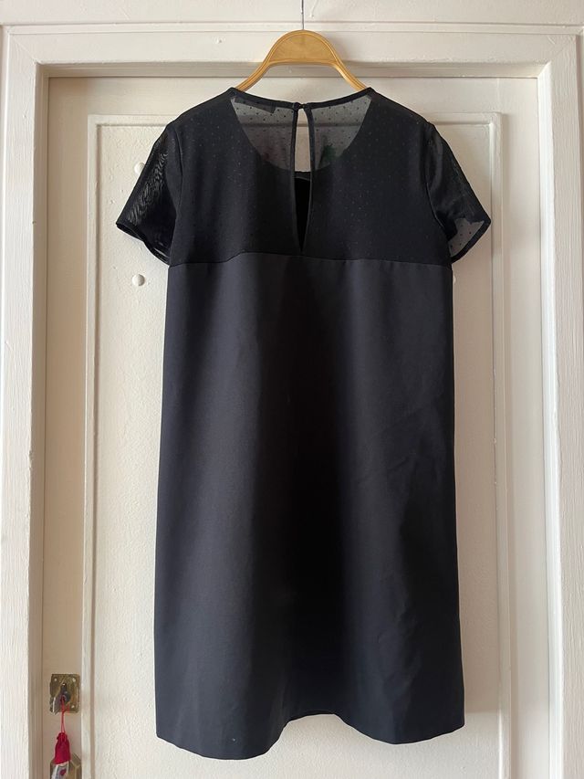 Vestido Negro de Mango