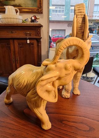 Pareja de elefantes vintage de Urregui