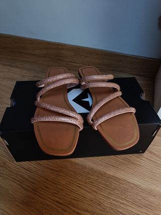 Sandalias planas joya Shein nuevas