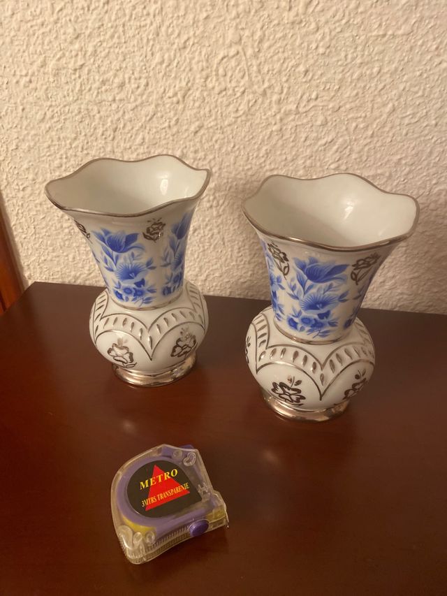 2 Jarrones de cerámica