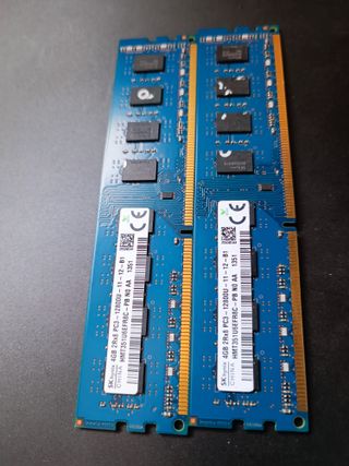 RAM DDR3 8GB (2X4GB) HYNIX 1600 HMT351U6EFR8C  1