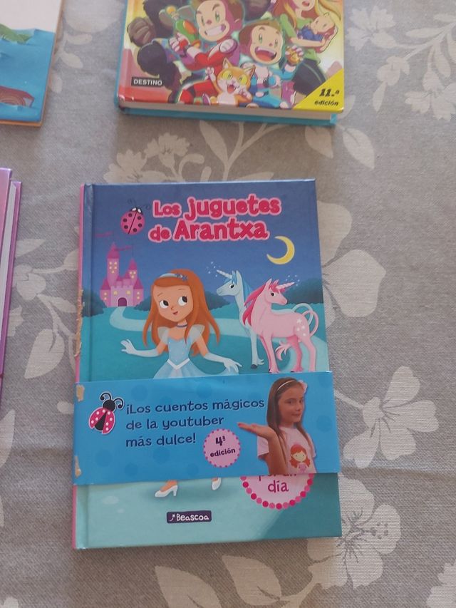 mikel tube, anna kadabra, los juguetes de arantxa.