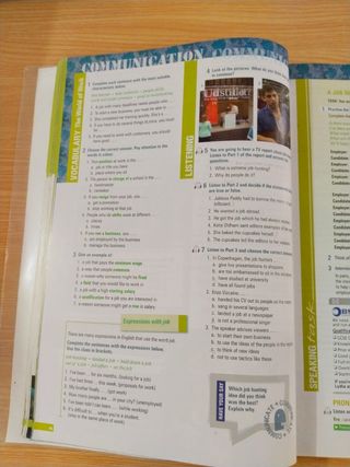 Libro de inglés Living English 2 de bachillerato