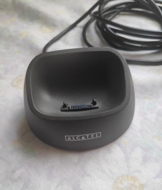 2 carregadors cargadores Alcatel mòbil móvil