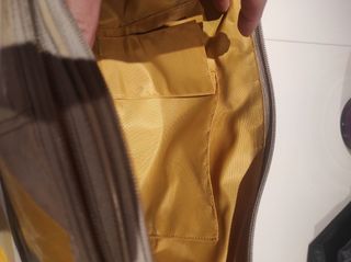 Bolso de piel de la marca skunkfunk