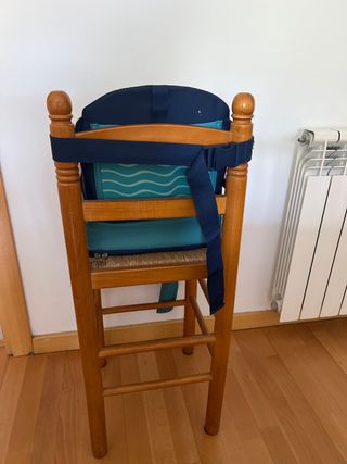 Trona madera con accesorio