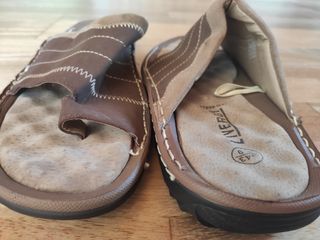 Sandalias piel