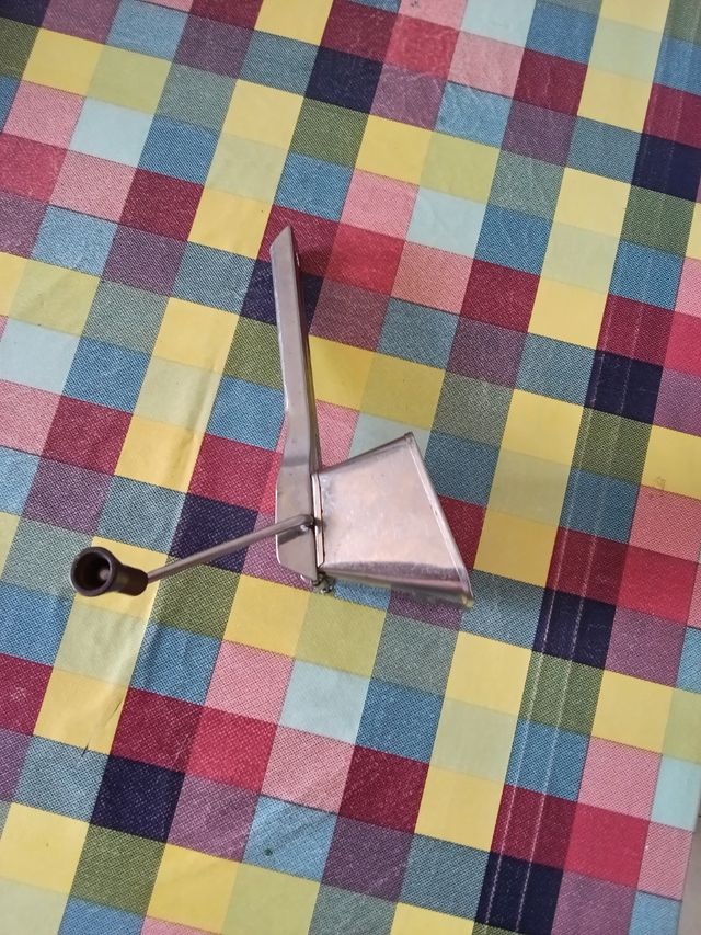 triturador de especies antiguo vintage