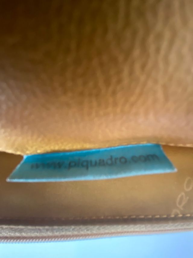 Portafogli giallo Piquadro