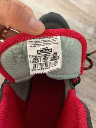 Botas de montaña casi nuevas T40 mujer 