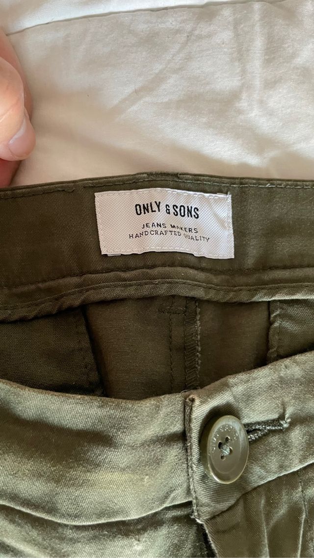 Pantalón chino color caqui de only & Sons