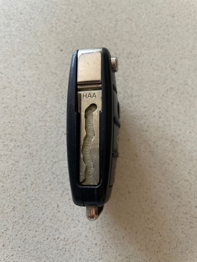 Llave audi original y funciona perfectamente