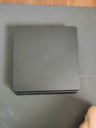 PS4 Slim 500gb + Juegos varios