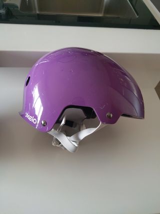 Cascos monopatín, patines