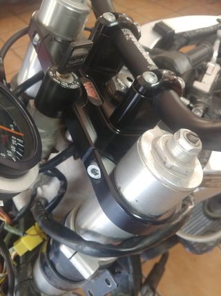 MANILLAR GSXR 1100.