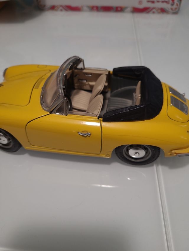 Carrello portico 356 b burago 1/18 in metallo